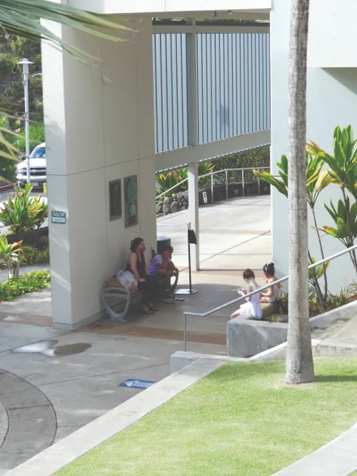 Students and their families wait for the next class to start at Punahou.